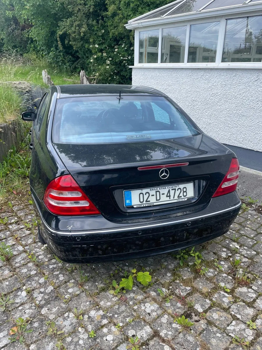 Mercedes Benz - Image 3