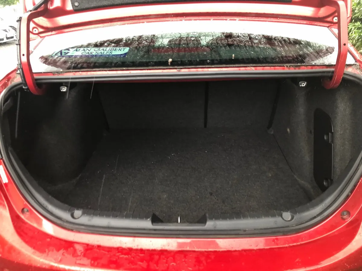 Mazda Mazda3 2014 - Image 4