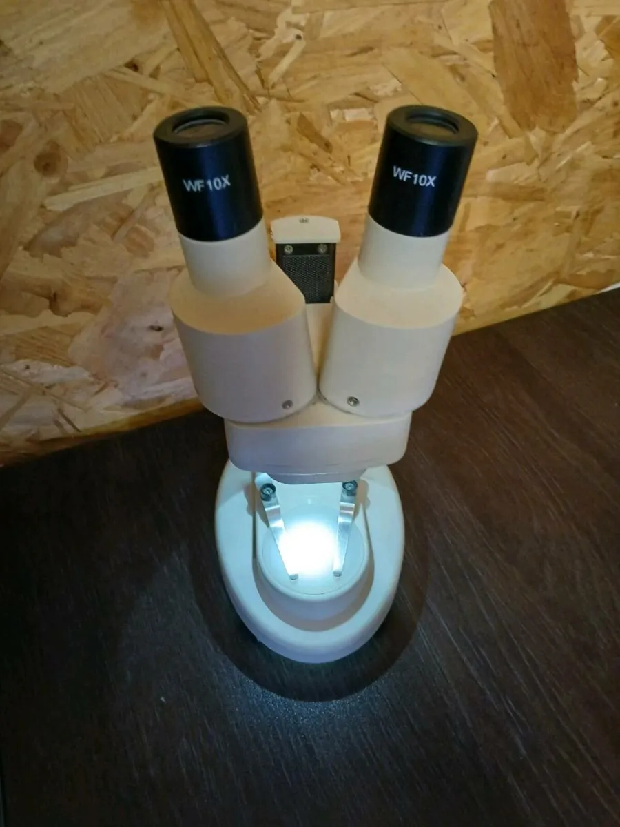 Microscope - Image 1