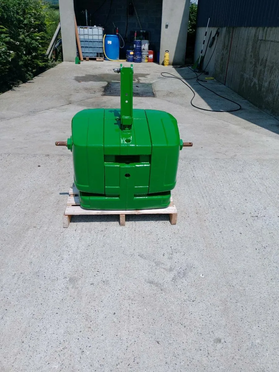 John Deere 1150kg weight block - Image 1