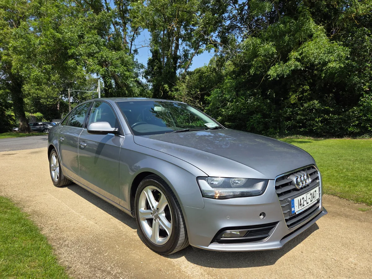 Audi A4 2014 - Image 2