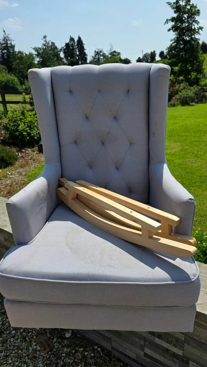 Rocking chair (kids room/nursery) - Image 3