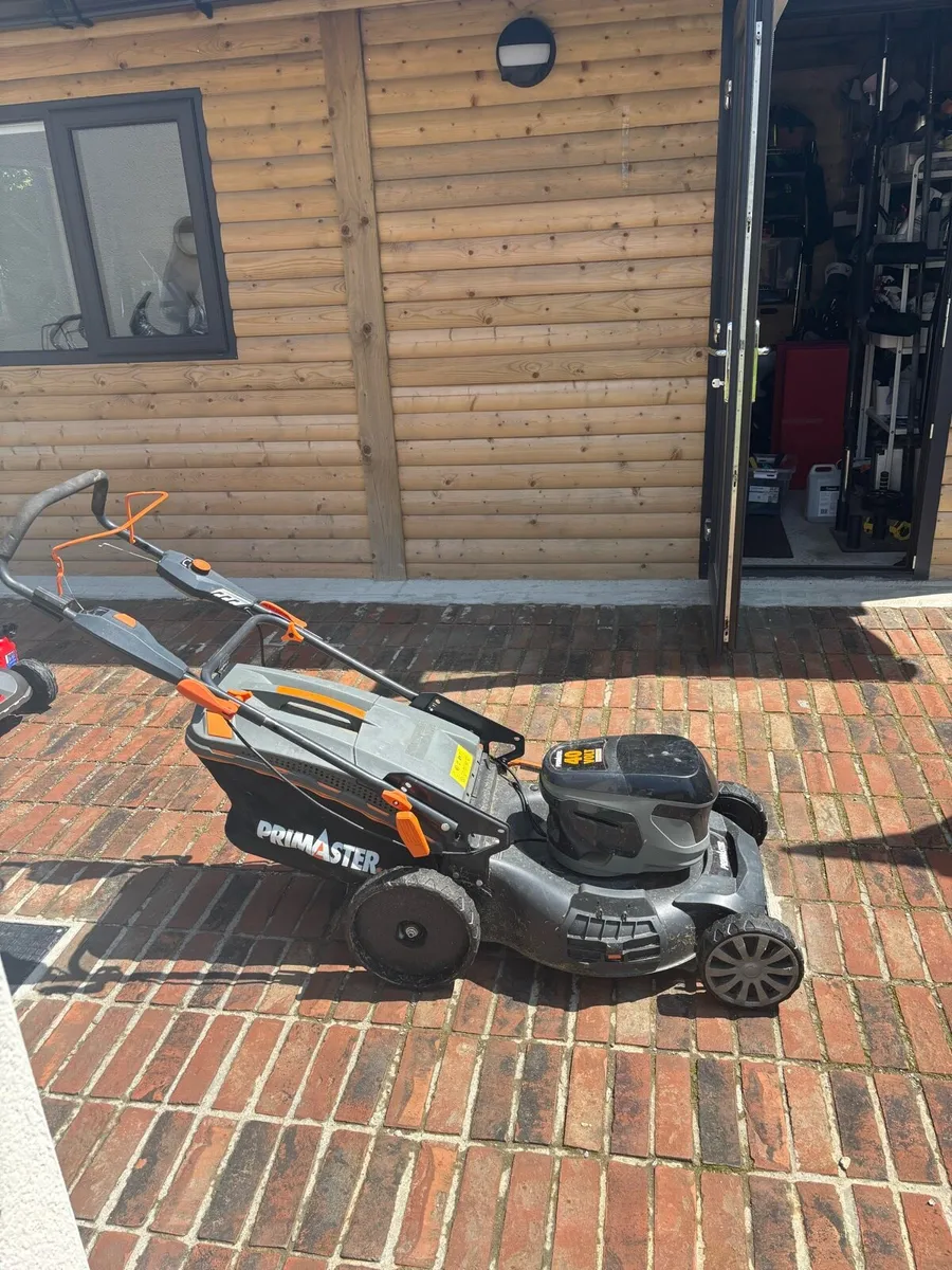 Lawnmower - electric - Image 3
