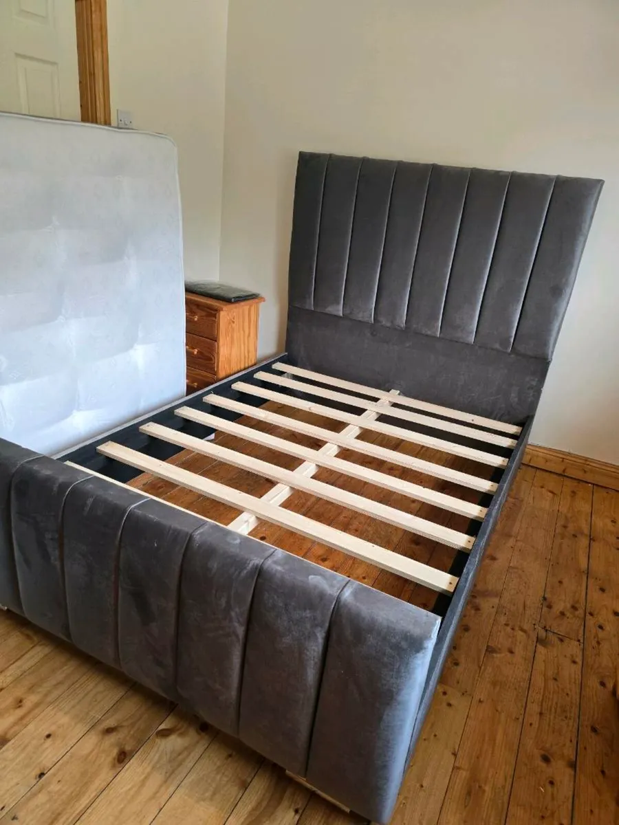 Bed - Image 3
