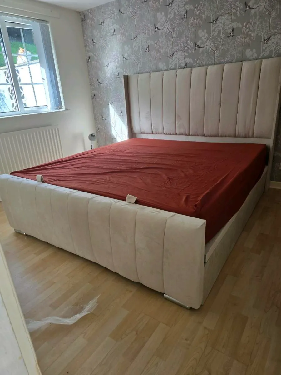 Bed - Image 4
