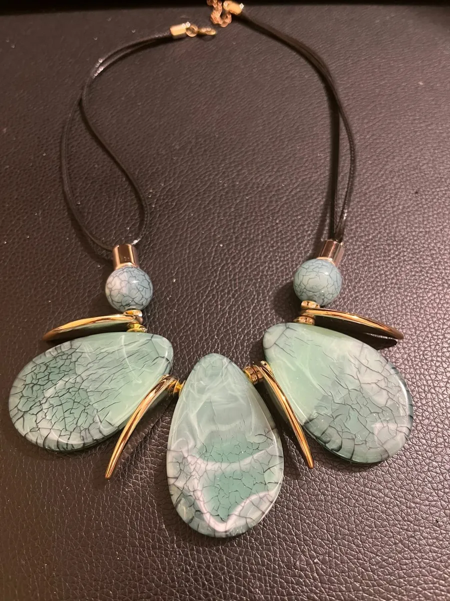 Colourful Necklace - Image 1
