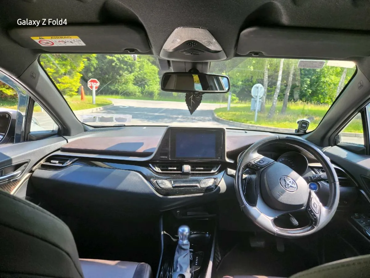 TOYOTA CH-R, SOL, HYBRID. - Image 4