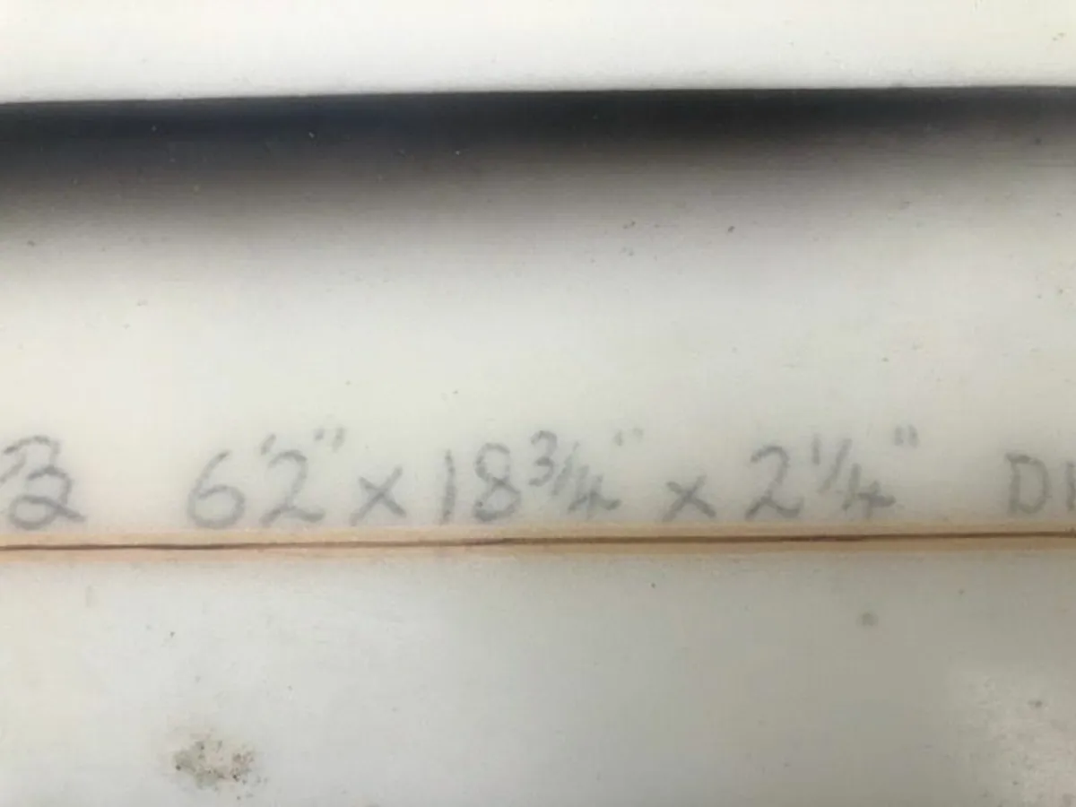 Mt Woodgee Surfboard 6'2" - Image 3