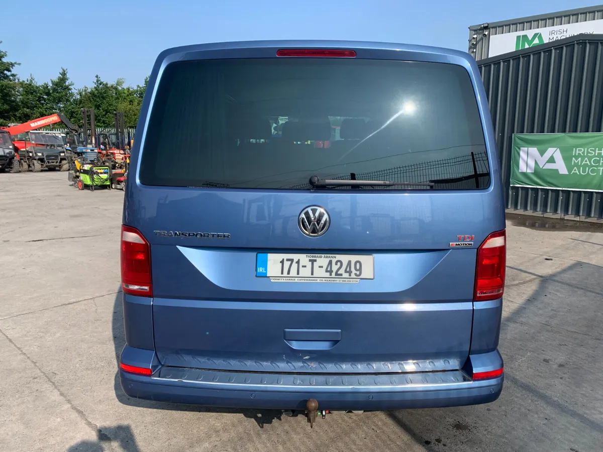 BID ONLINE NOW - 2017 VW TRANSPORTER CREW CAB - Image 4