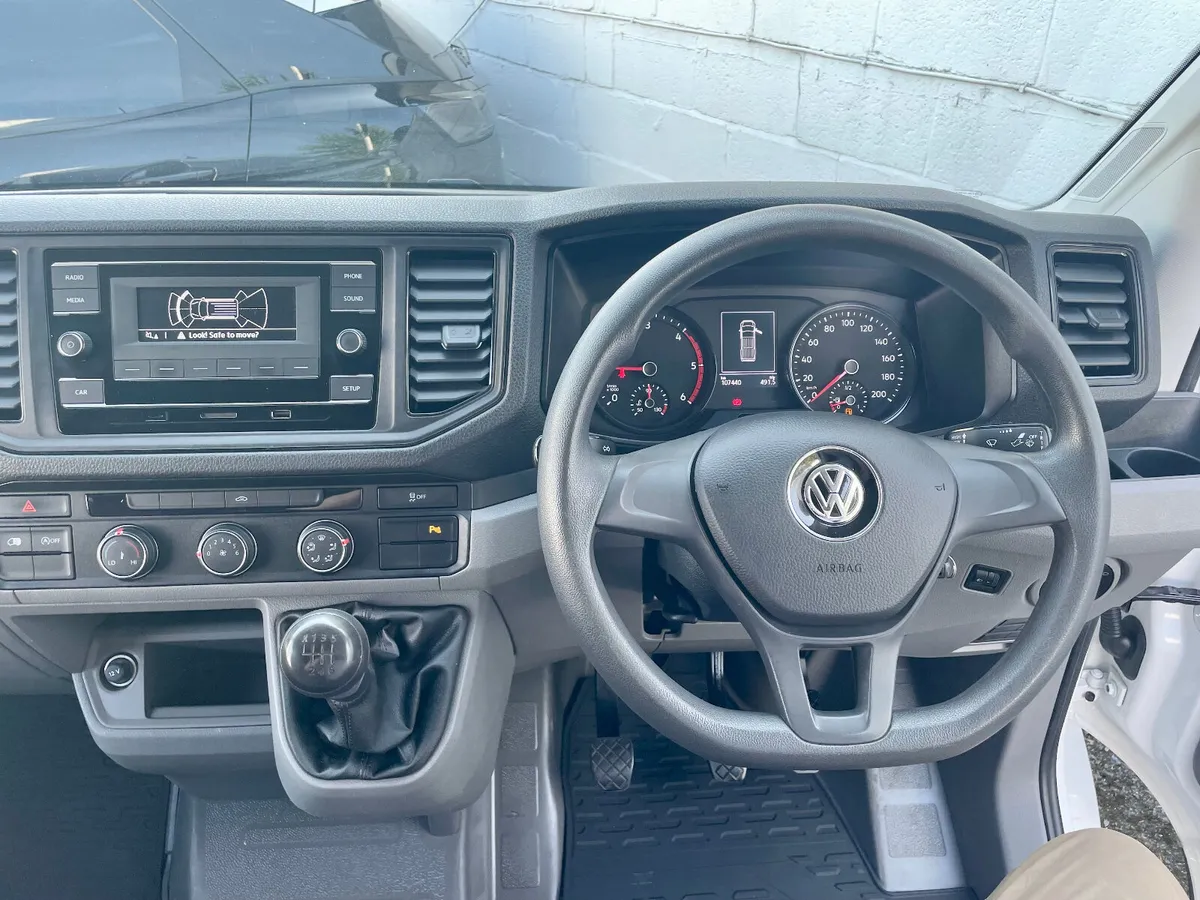 Volkswagen Crafter 35 2.0TDI 140BHP MWB H/R,2022 - Image 3