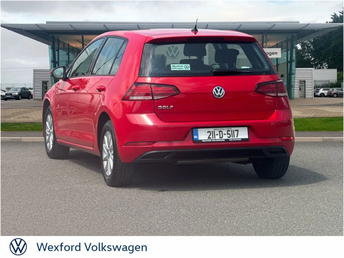 Volkswagen Golf Trendline 1.0tsi 115HP Manual - Image 4