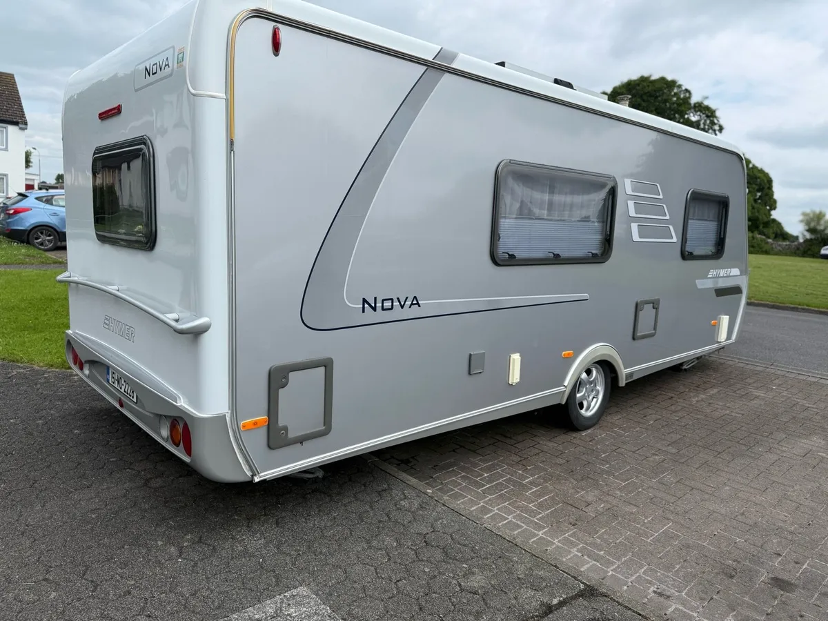 Hymer nova caravan - Image 2
