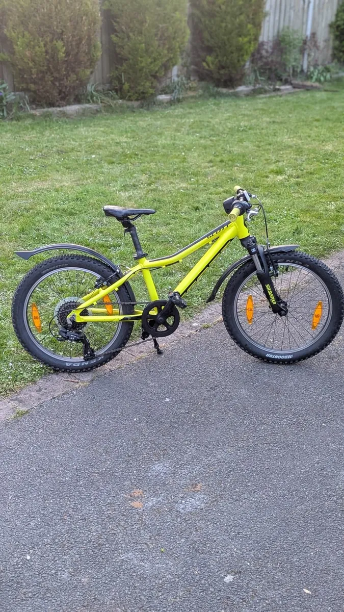 Scott Scale 20 bike - Image 1