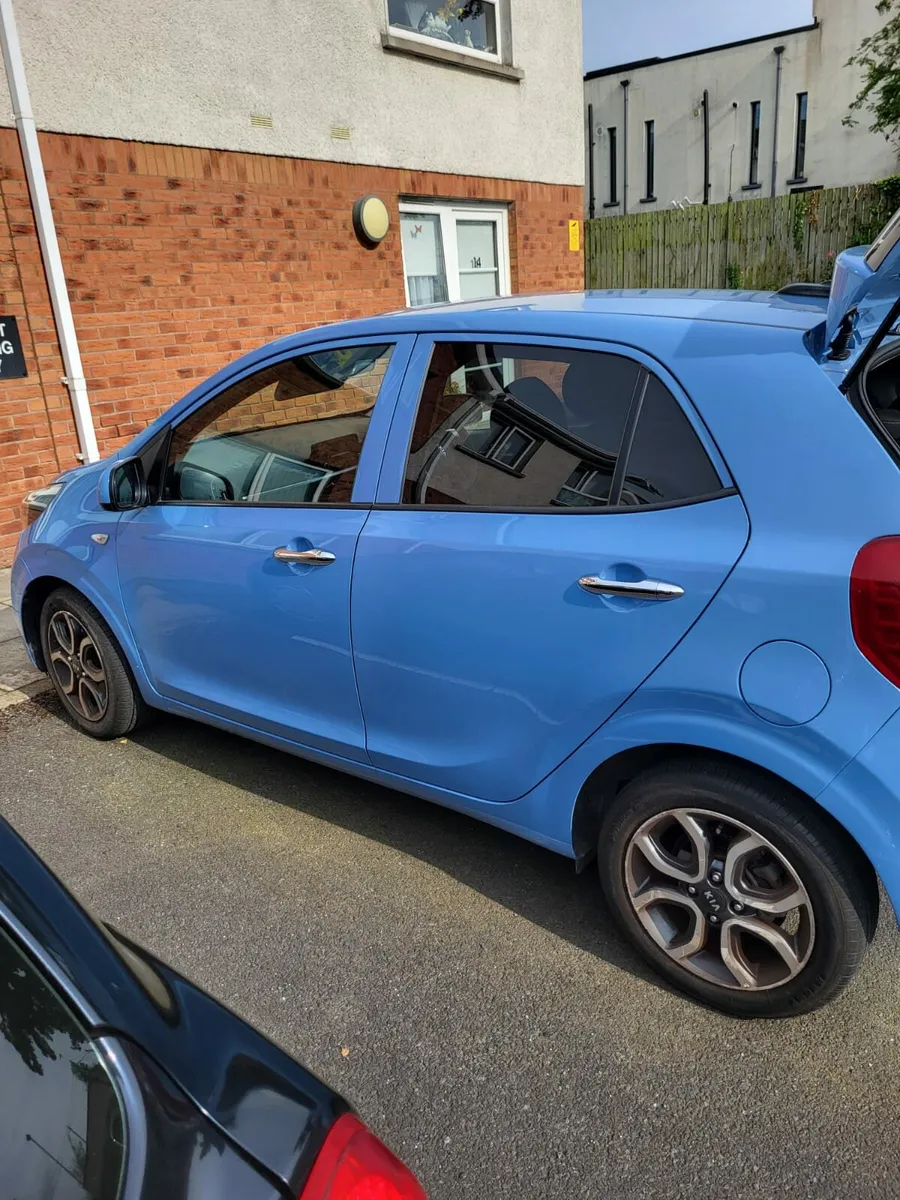 Kia Picanto low mileage automatic - Image 4