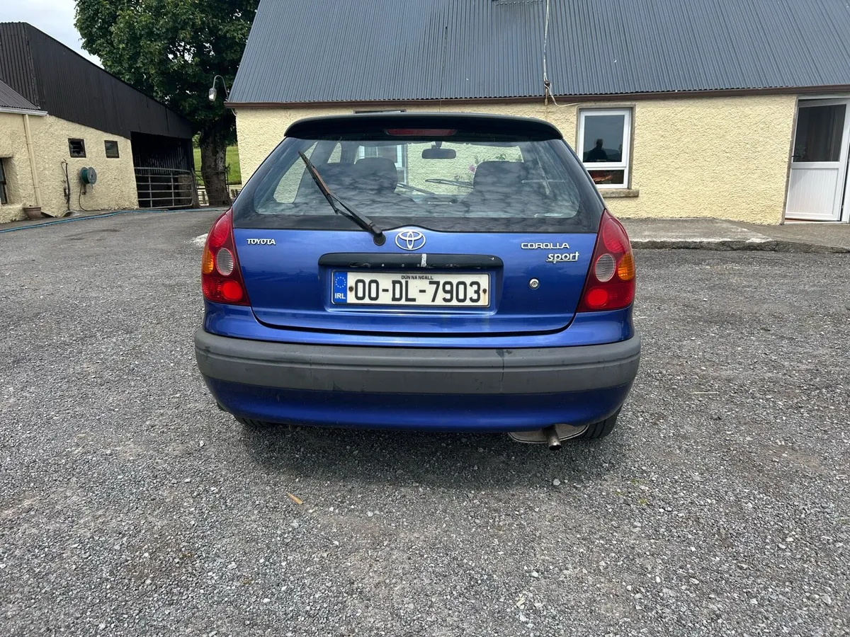 Car - Image 3