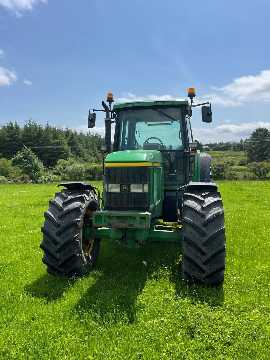 John Deere 6810 - Image 3