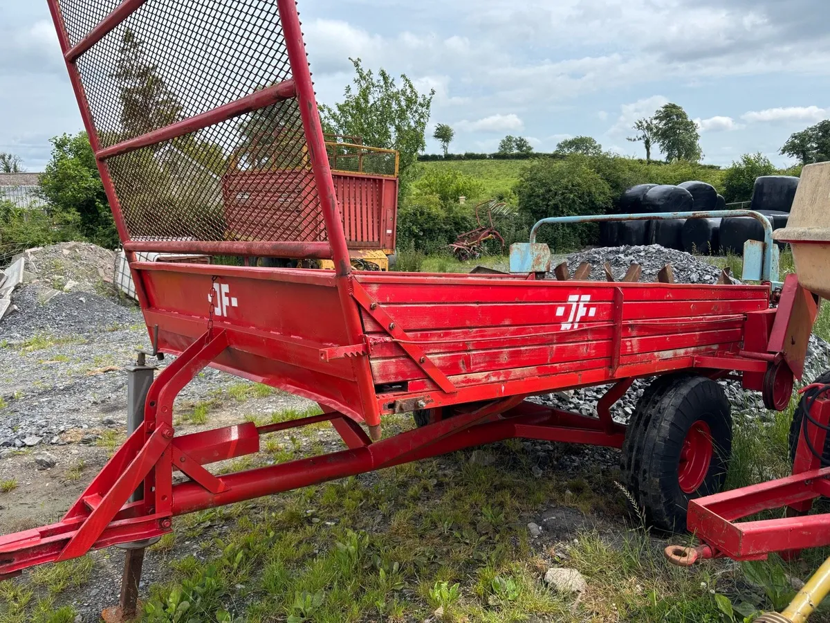 JF muck spreader - Image 1