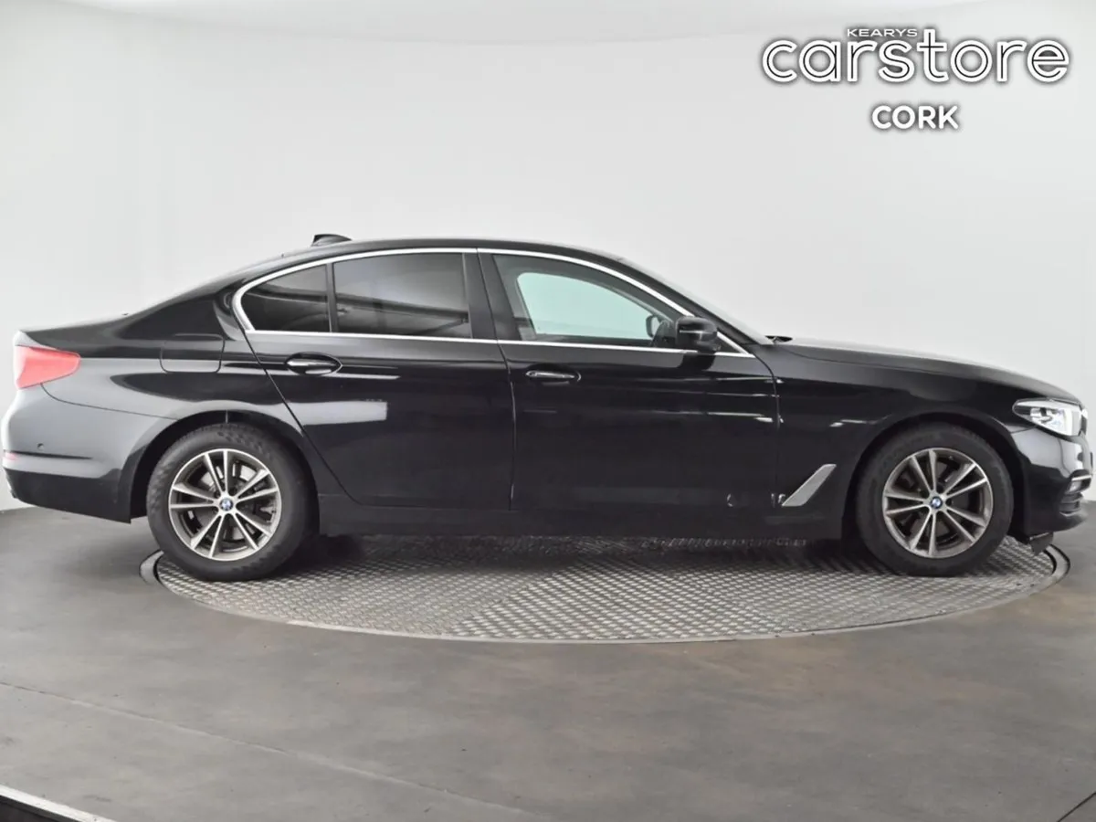 BMW 5 Series 520d SE Auto - Image 3