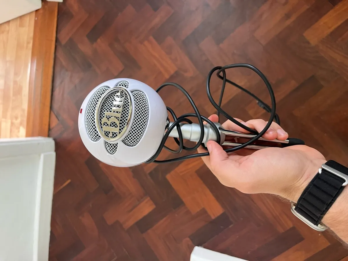 2 Blue USB microphones for sale- Yeti & Snowball - Image 3