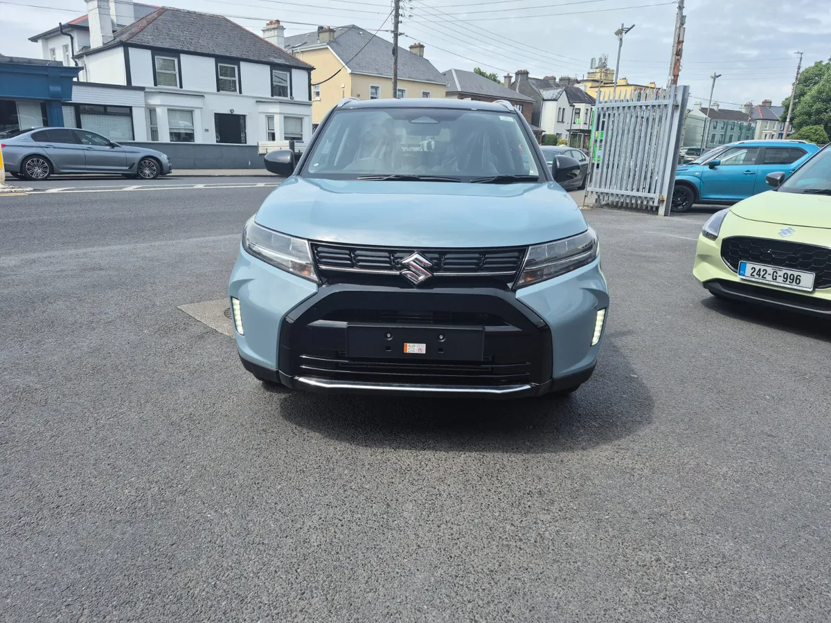 New Suzuki Vitara Motion 0%Finance - Image 3