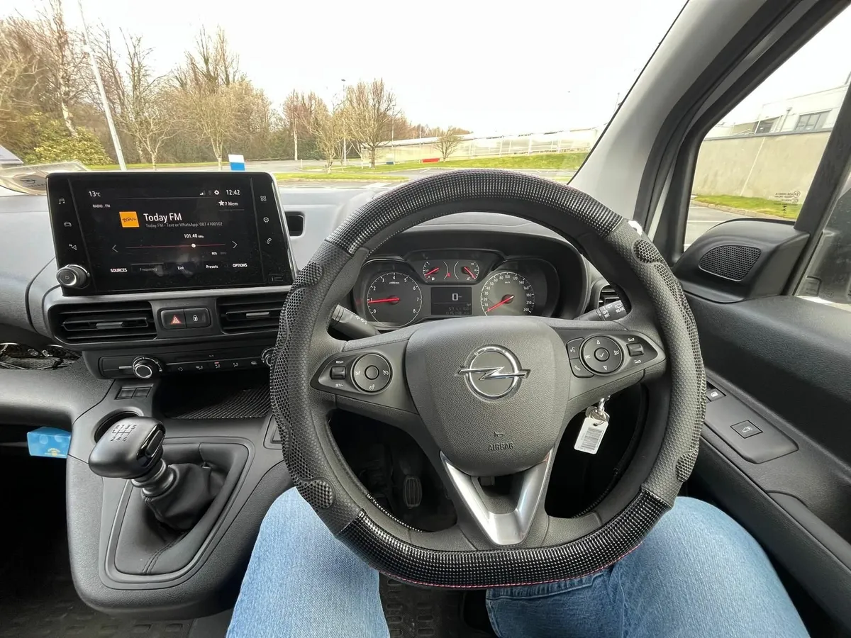 Opel Combo 2024 - Image 4