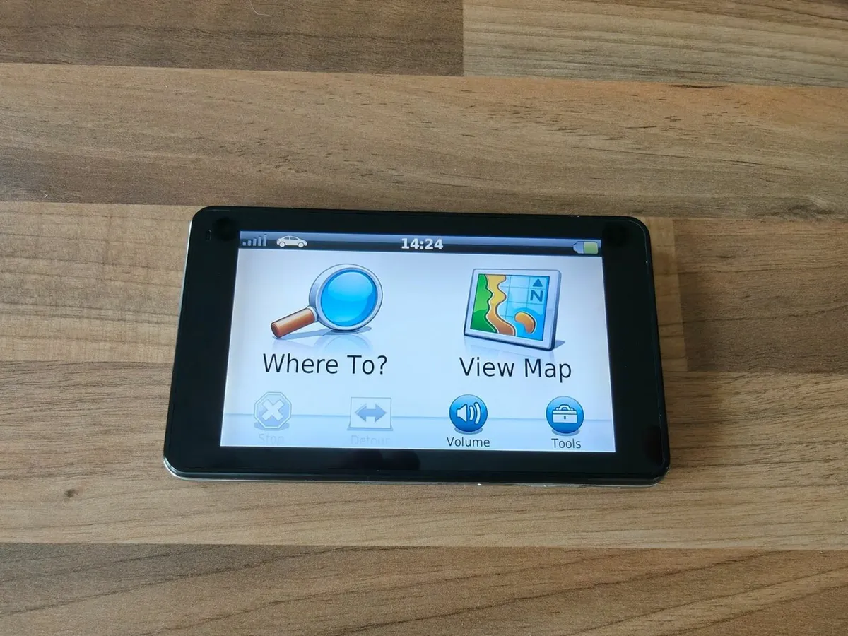 Garmin nuvi 3760 sat nav - 2025 ALL Europe map - Image 2