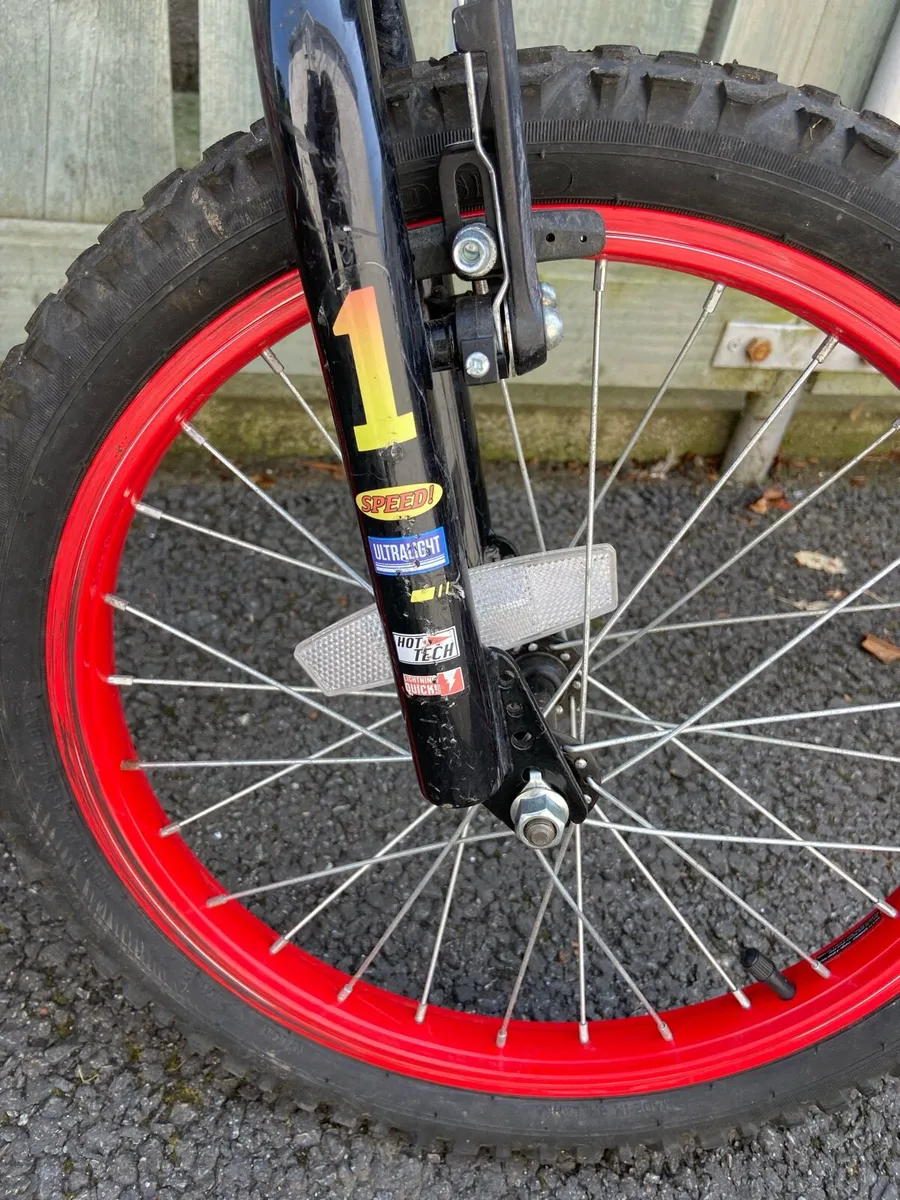 Child’s Bicycle - Image 3