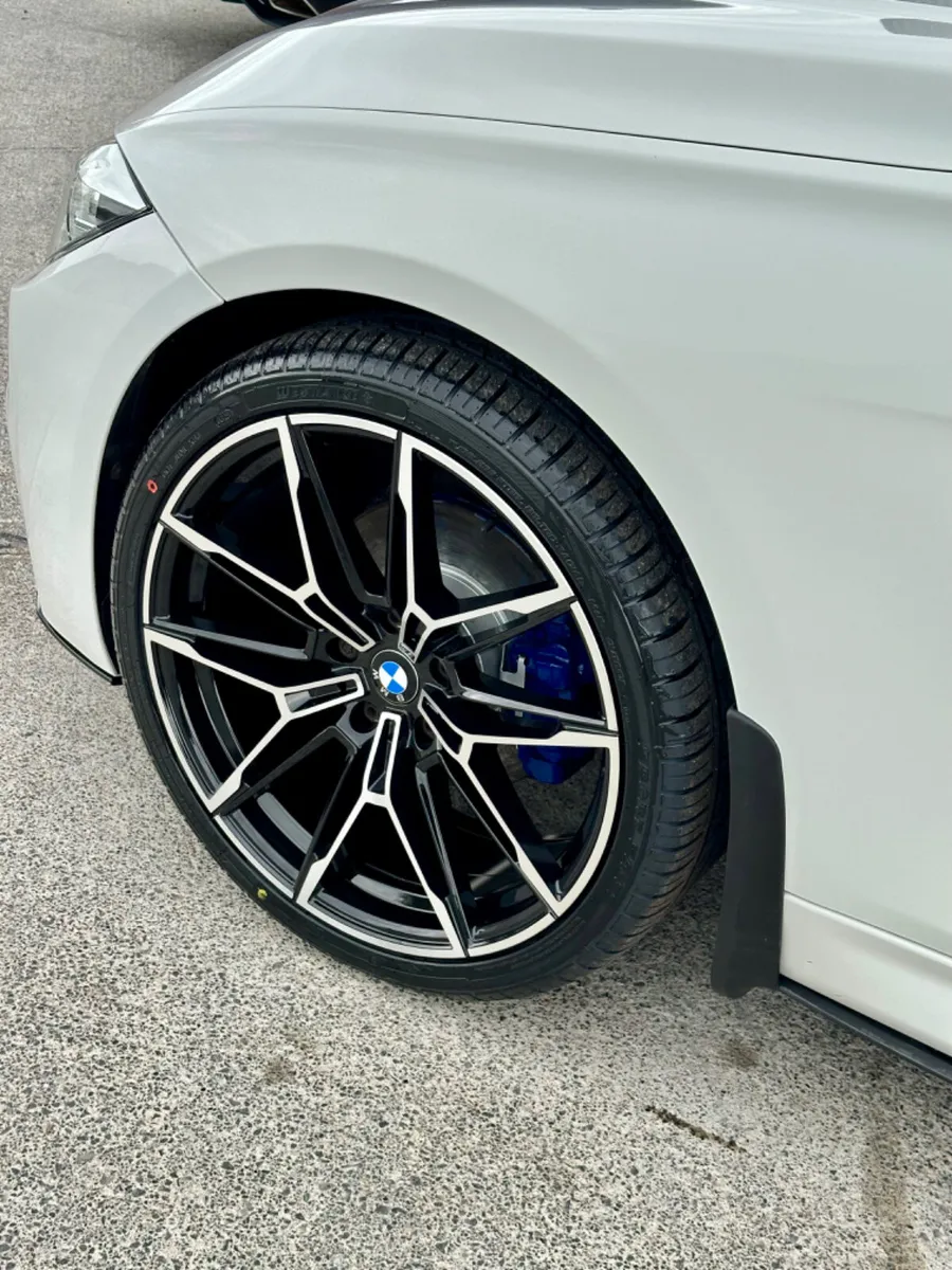 2017 BMW 320D AUTO X DRIVE MSPORT MPERFORMANCE - Image 2