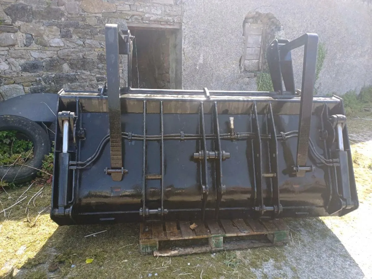 4 in 1 bucket for sale