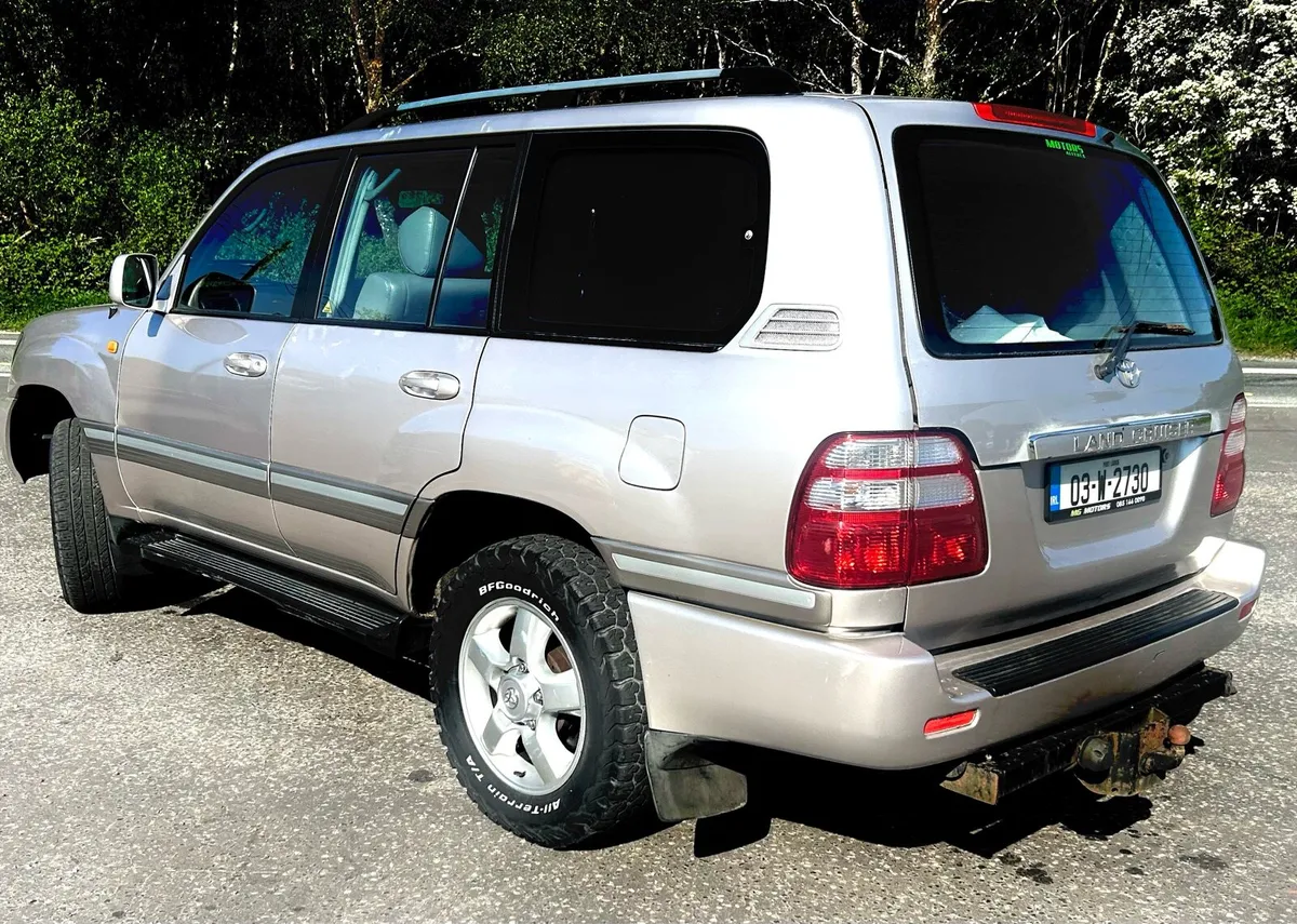 Toyota Amazon Landcruiser - Image 4