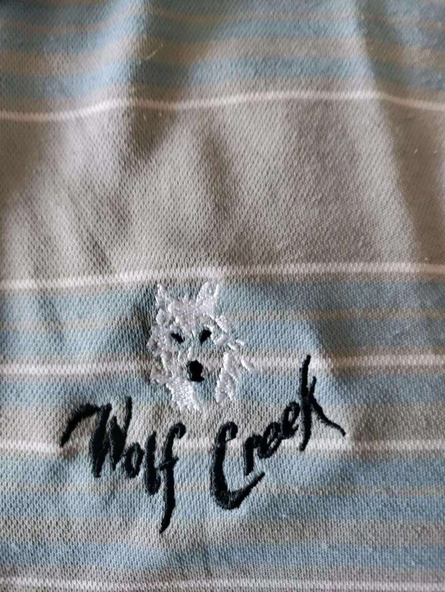 Travis Mathew polo shirt L - Image 4