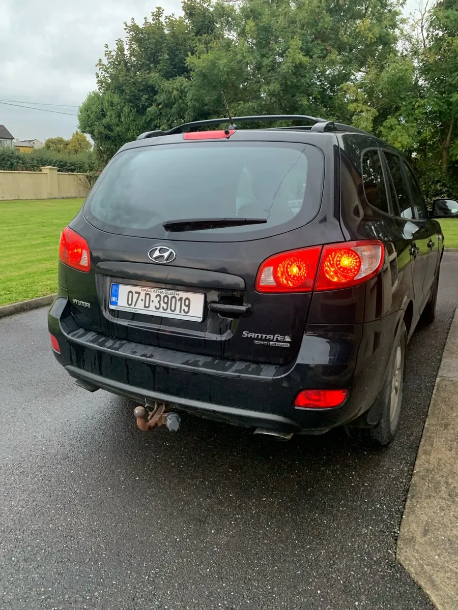 Hyundai Santa Fe - Image 4