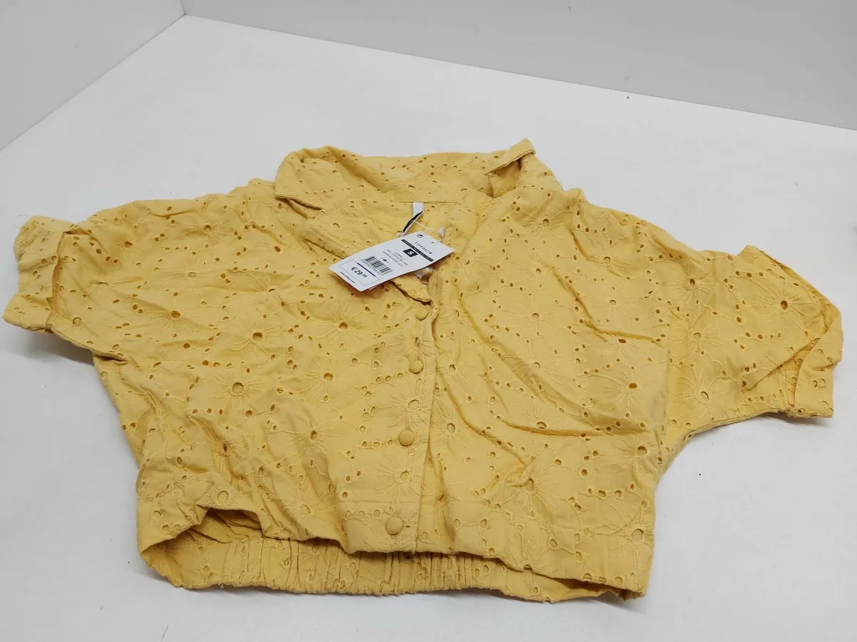 Online Auction Of Women's Clothing & More! - Image 3