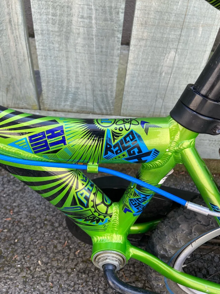 Child’s Bicycle - Image 3