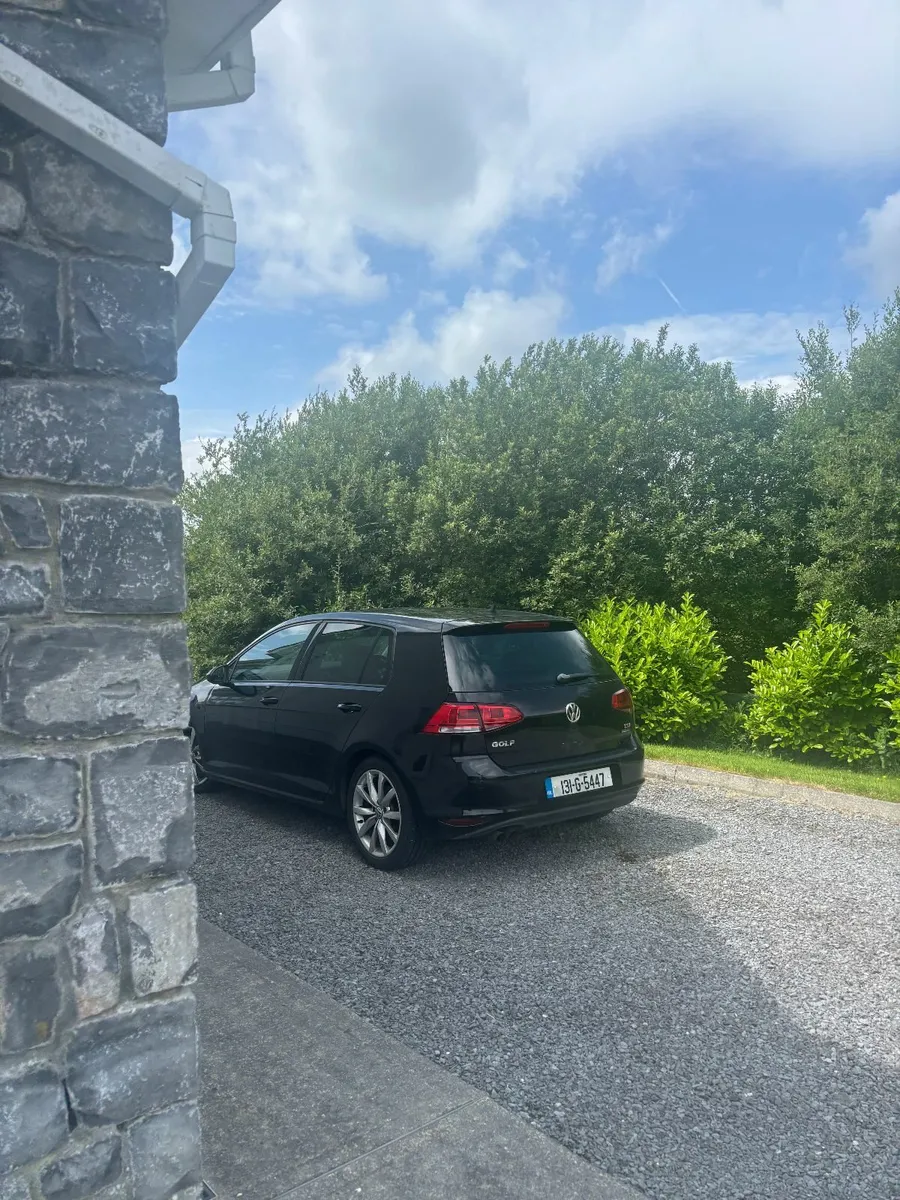 Volkswagen Golf 2013 - Image 2
