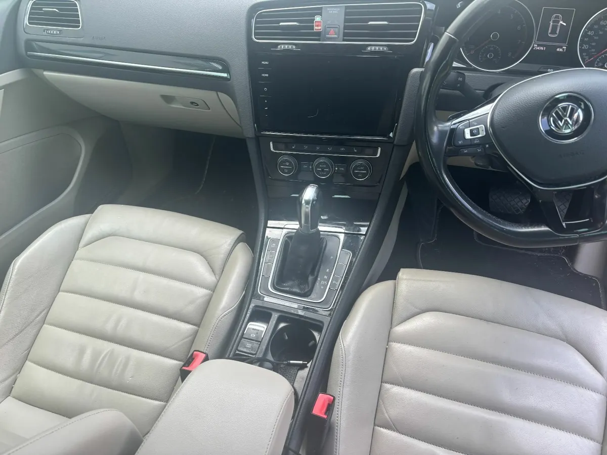 Volkswagen Golf 2013 - Image 3