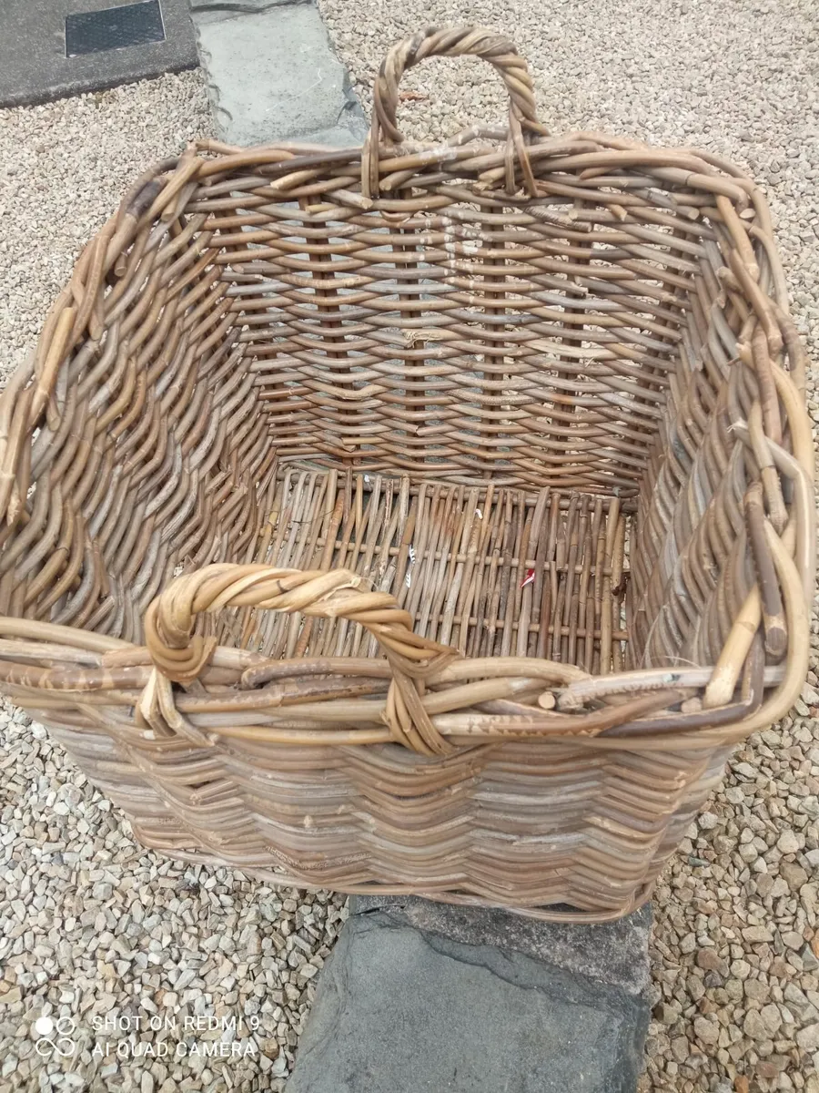 Wicker Basket 🧺 - Image 1