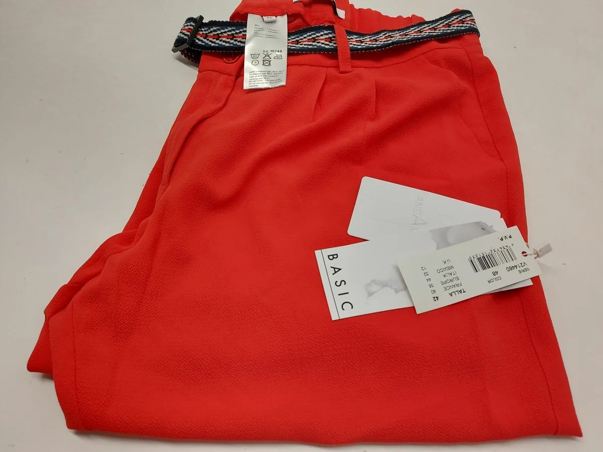 Online Auction Of Women's Clothing & More! - Image 3