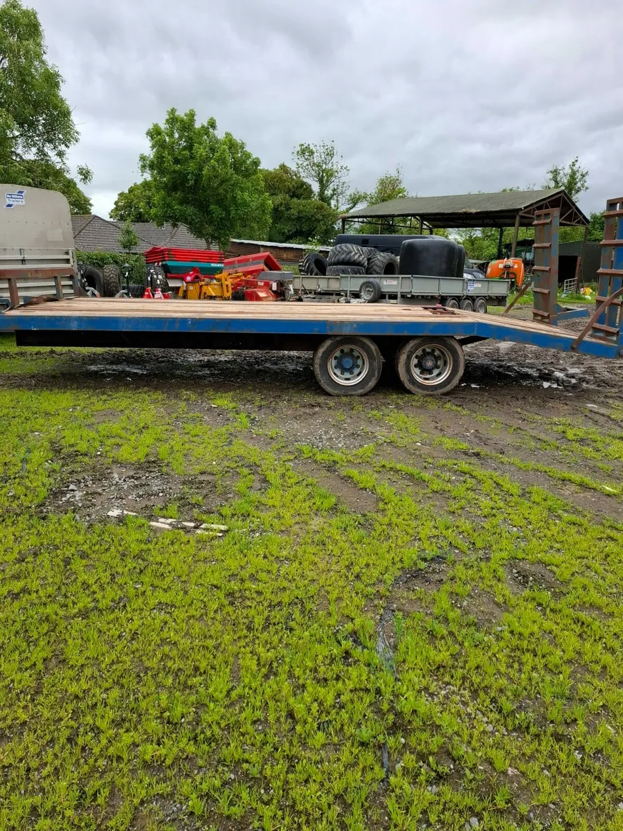 Lowloader/bale trailer - Image 2