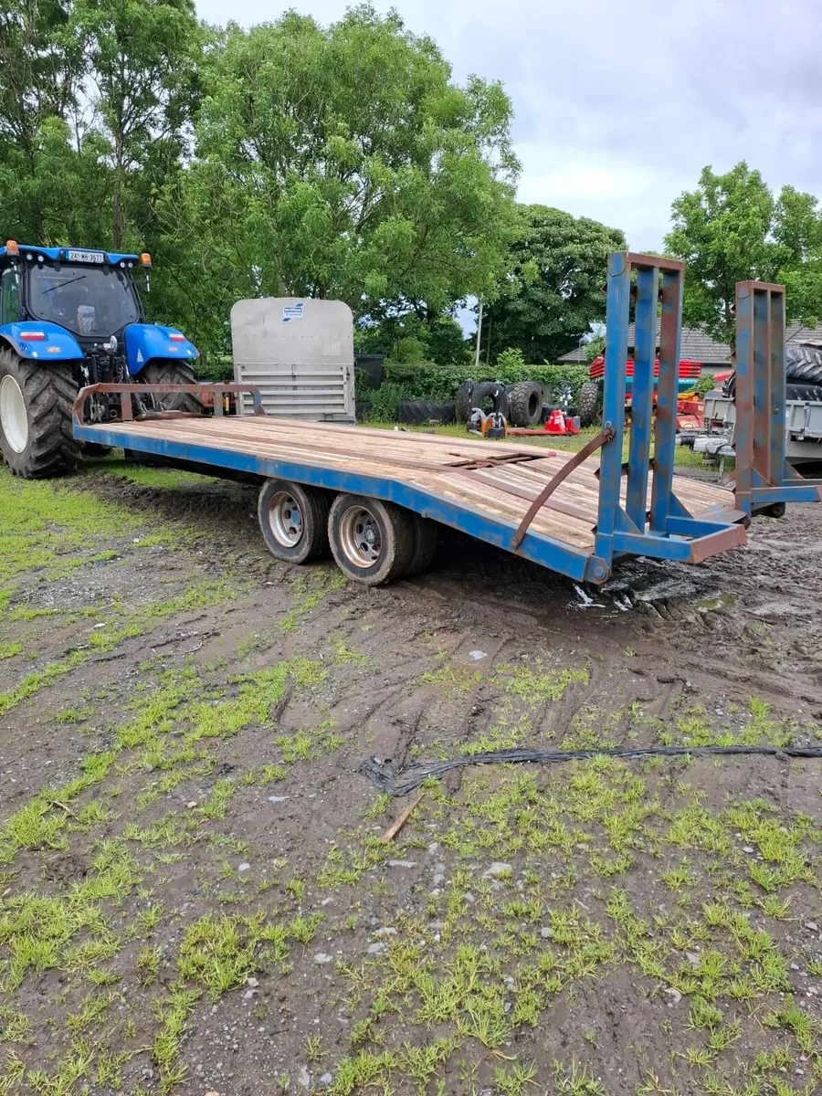 Lowloader/bale trailer - Image 3