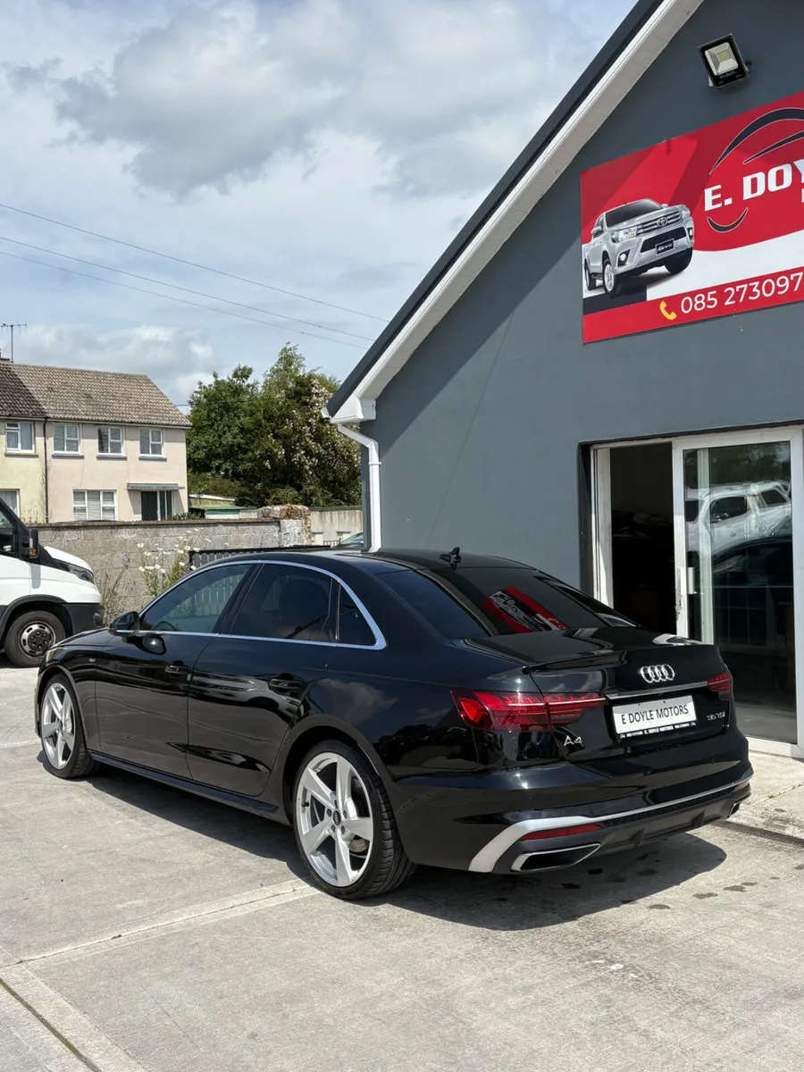 Audi A4 2022 Sline 2.0 - Image 4