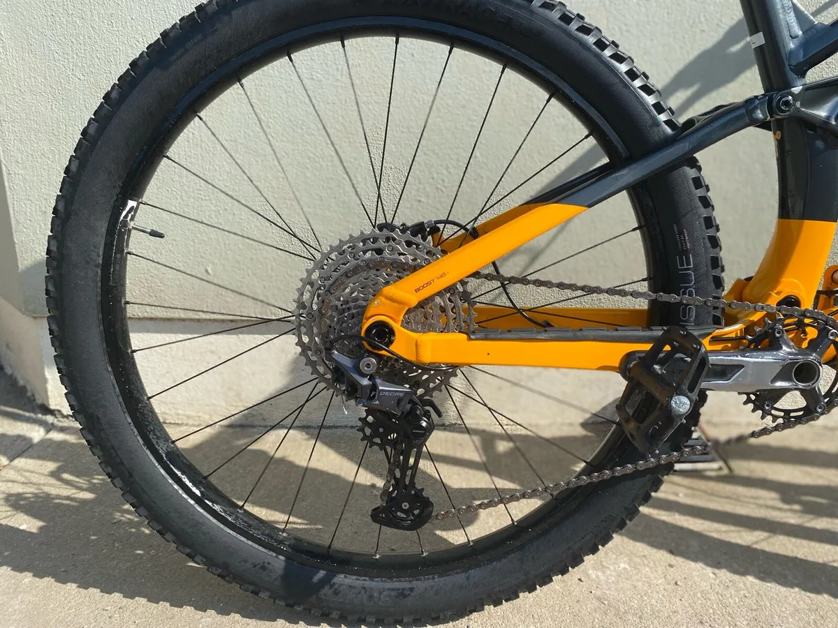 Mountain bike - Image 2