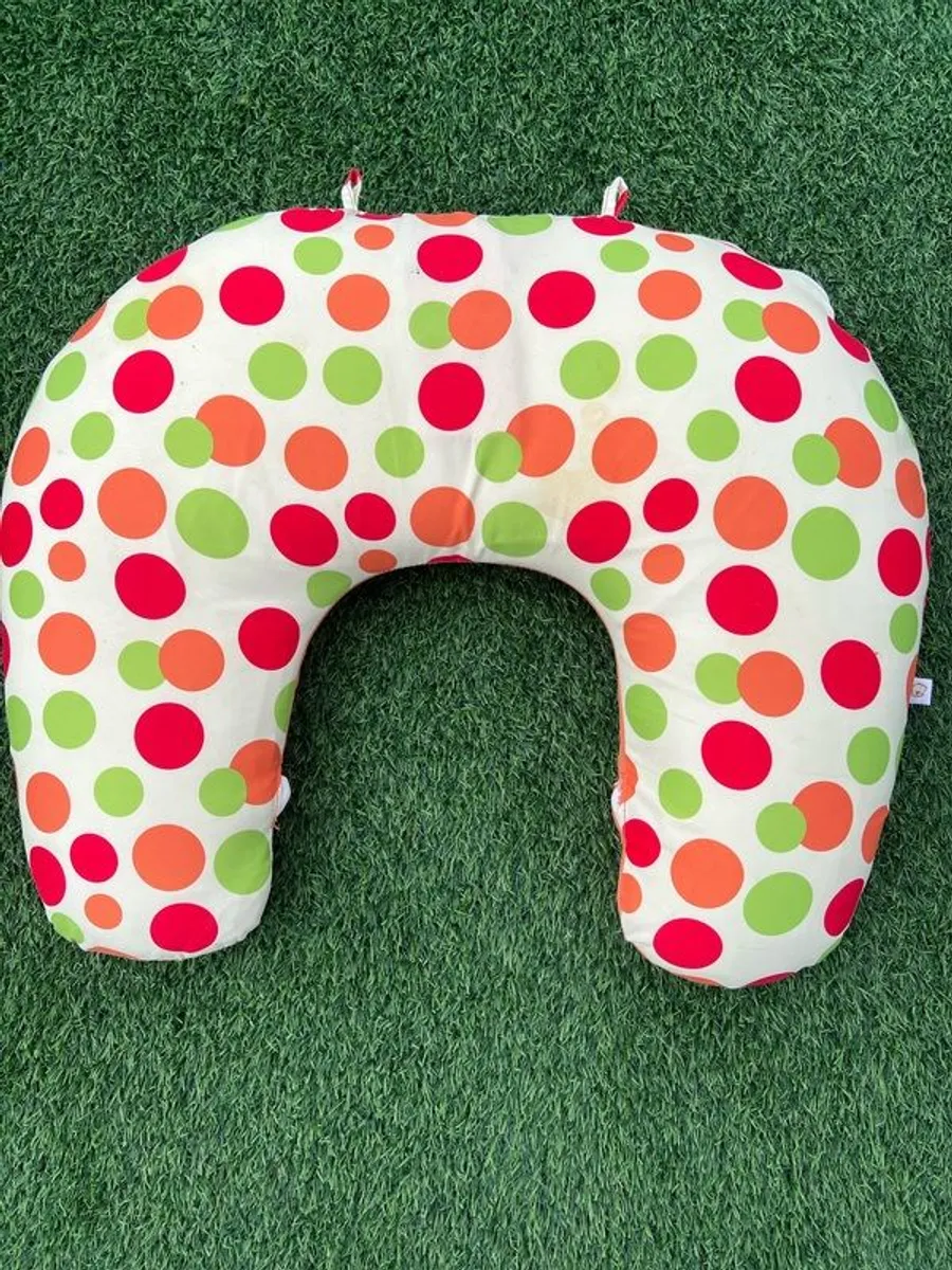 Clevamama Nursing Pillow - Image 1