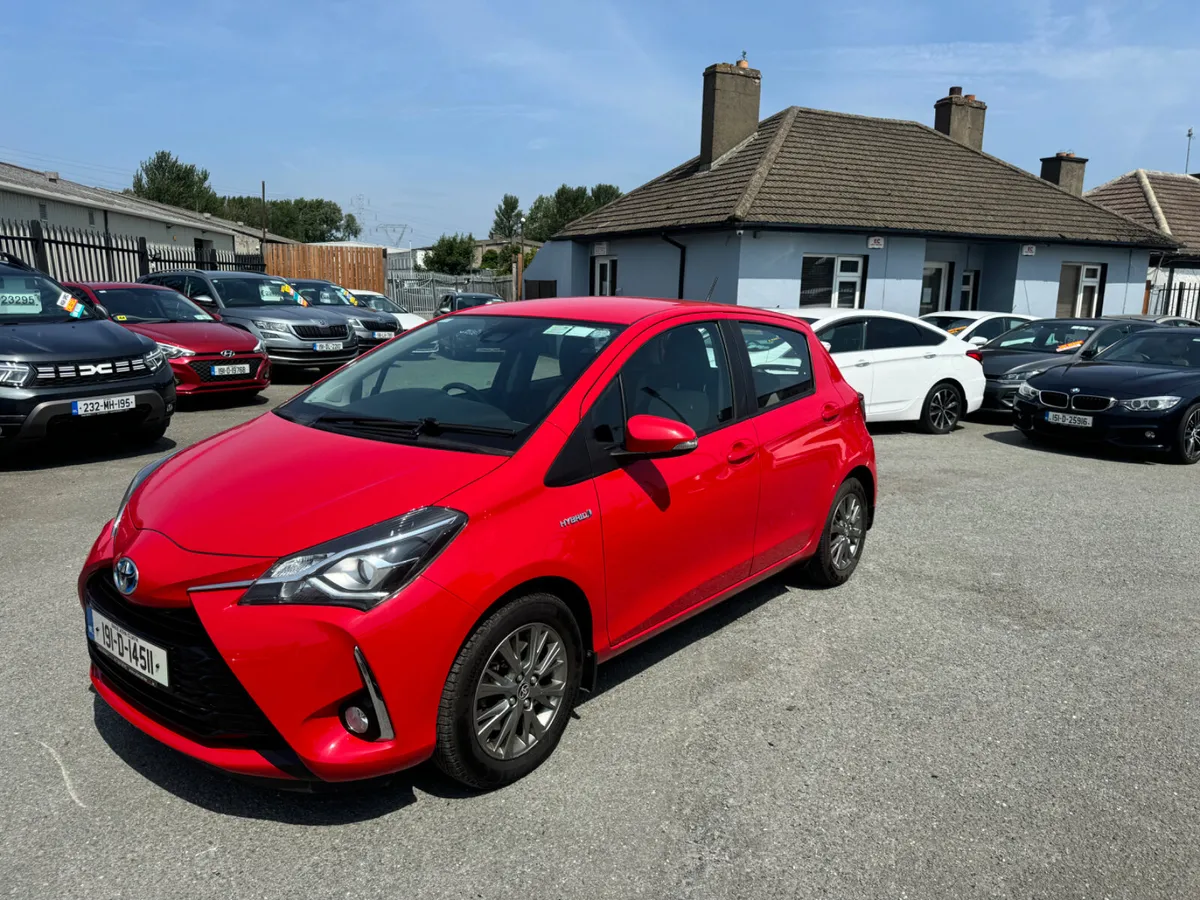Toyota Yaris 2019 HYBRID 5DR LUNA  AUTO - Image 4