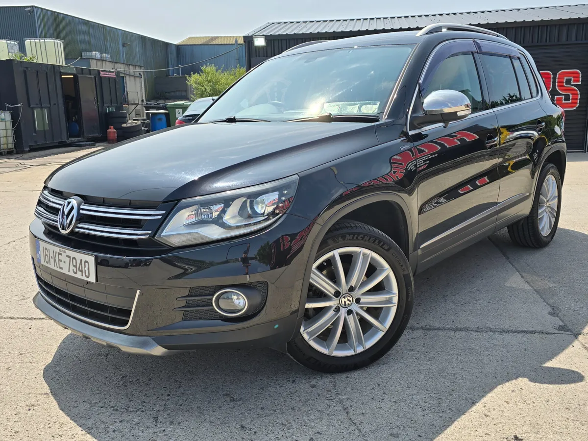2016 VW Tiguan 1.4tsi Automatic/Low kms/1yr warran - Image 4