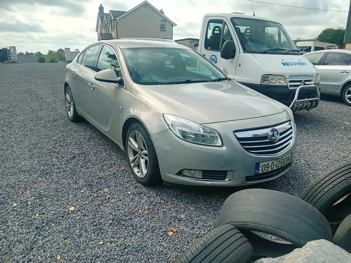 Opel Insignia for parts - Image 1