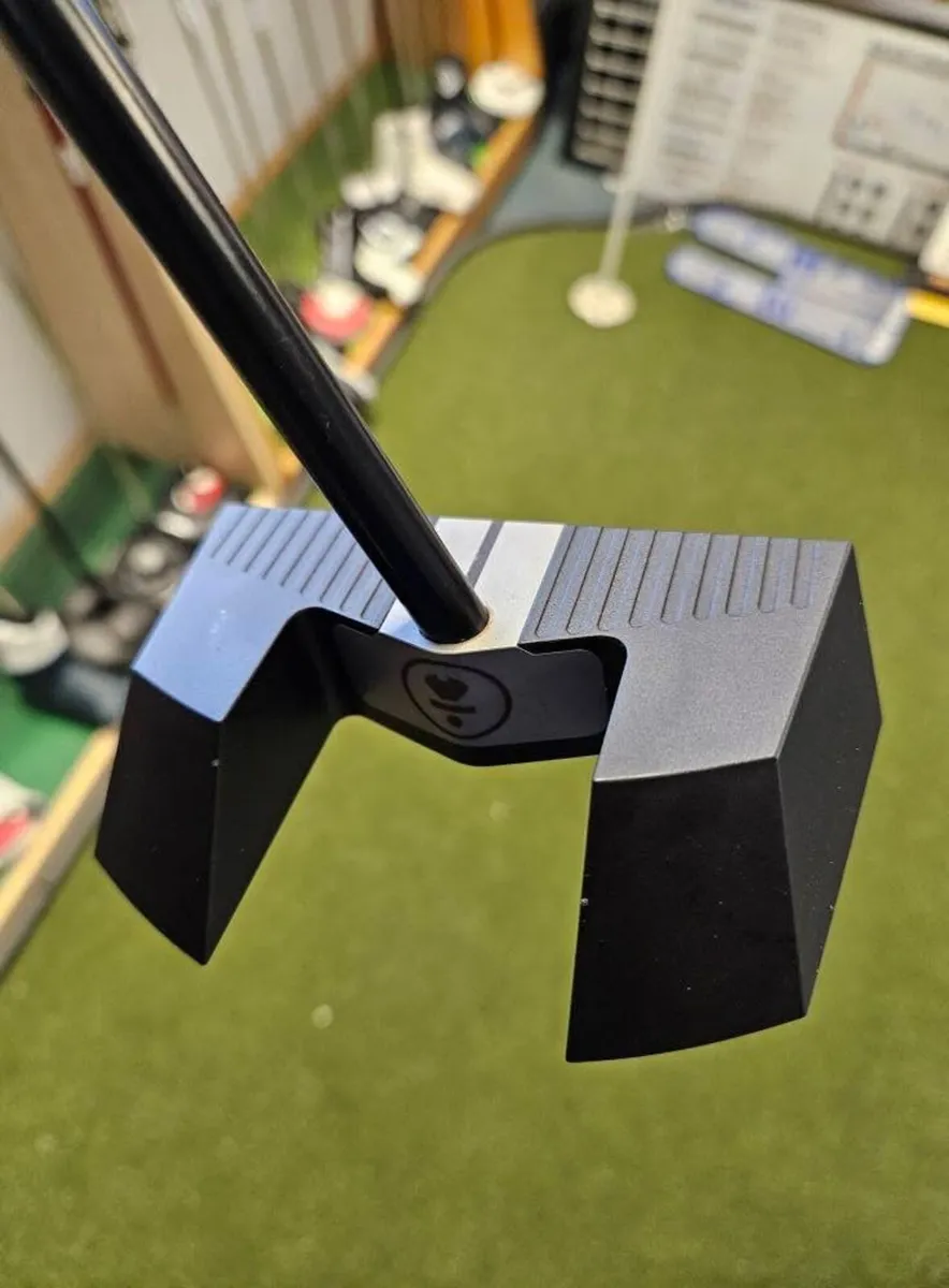 Lab Mezz.1 Max Putter - Image 3