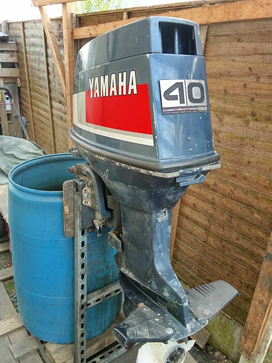 2-stroke YAMAHA-40 hp(FOR PARTS ) - Image 1