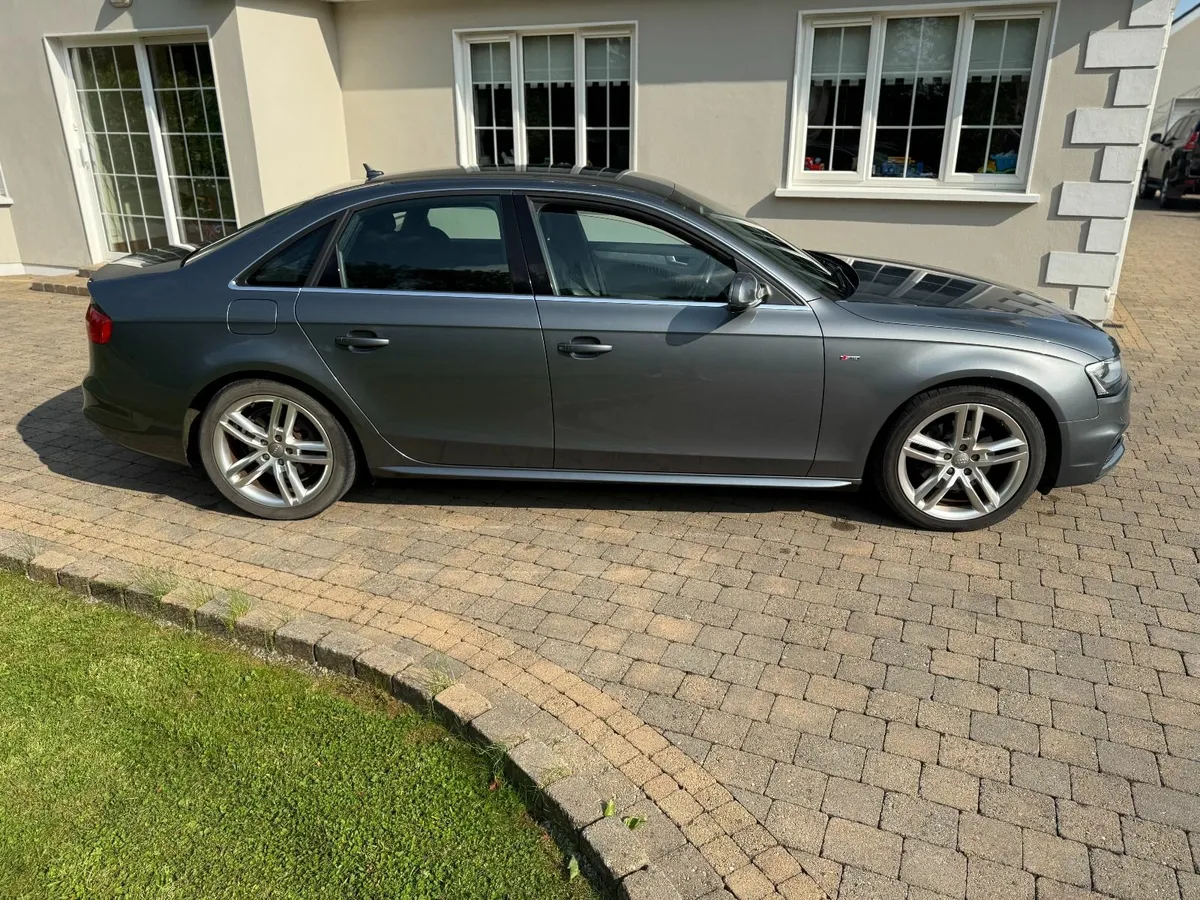 Audi A4 2014 s line - Image 4