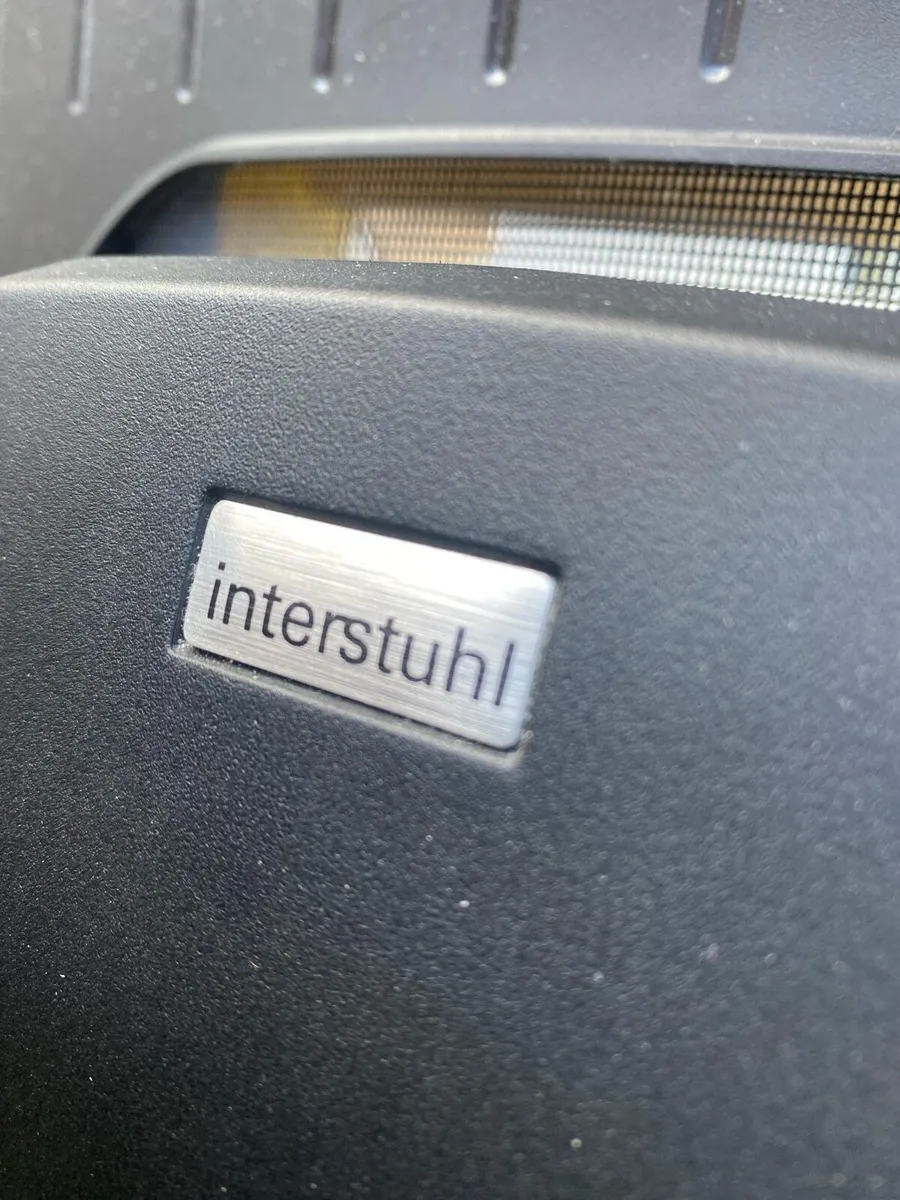 Office chairs - Image 2